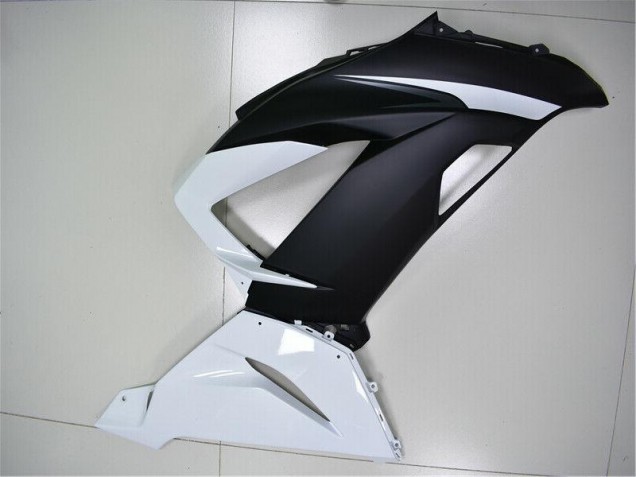 ABS Moto Plástica Kawasaki ZX6R 13-18 - Blanco Negro ABS Moto Plástica Kawasaki ZX6R 13-18 - Blanco Negro