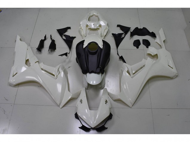 Carenado Moto Honda CBR 1000 RR 17-23 - Blanco Negro Carenado Moto Honda CBR 1000 RR 17-23 - Blanco Negro