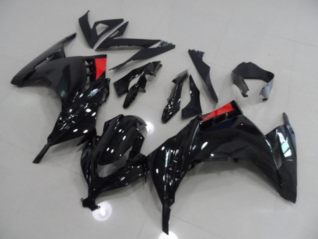 Carenado Moto Kawasaki ZX 300R 13-16 - Negro Rojo Carenado Moto Kawasaki ZX 300R 13-16 - Negro Rojo