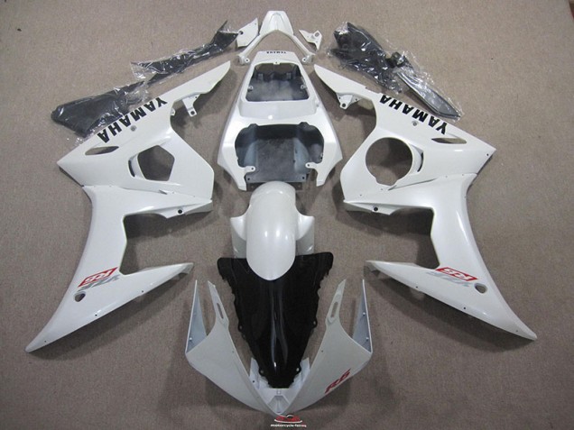 Carenado Moto Yamaha R6 03-05 - Blanco con Negro Calcomanía Carenado Moto Yamaha R6 03-05 - Blanco con Negro Calcomanía
