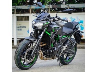 Compra Carenados Moto Kawasaki Ninja Z650 2020-2023 - Negro Verde