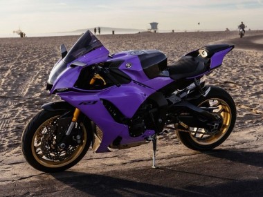 Compra Carenados Moto Yamaha YZF 1000 R1 2020-2025 - Púrpura Negro Brillante