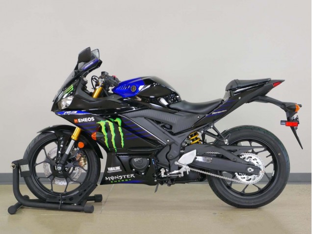 Compra Carenados Moto Yamaha YZF R3/R25 2022-2024 - Azul Verde Negro Monstruo Yamalube ENEOS