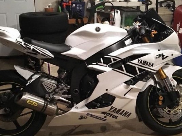 Compra Carenados Moto Yamaha YZF 600 R6 2006-2007 - Blanco Negro Brillante Motul Michelin