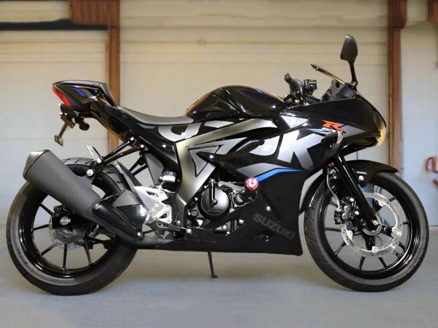 Compra Carenados Moto Suzuki GSXR125 2017-2025 - Negro Plata Azul