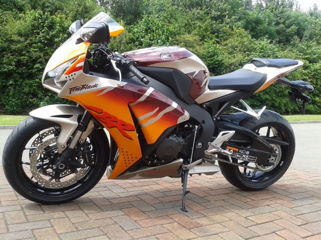 Compra Carenados Moto Honda CBR1000RR 2012-2016 - Urban Tiger